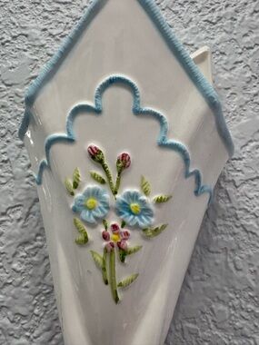 Vintage Floral Porcelain Wall Pocket - Blue Trim